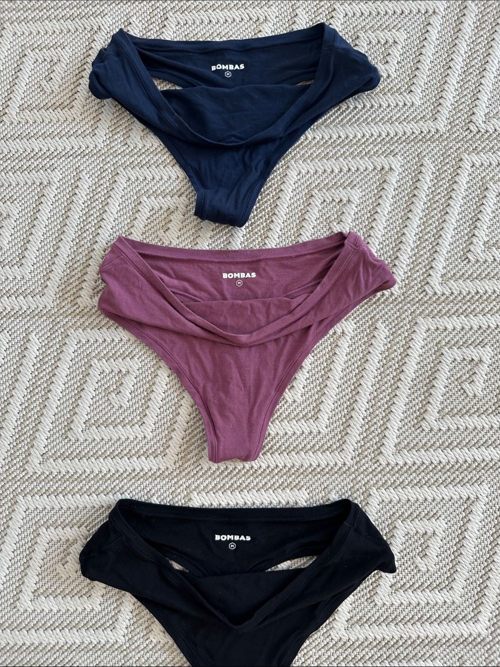 Bombas- Super Soft Thong- 3 pack - Picture 2 of 3